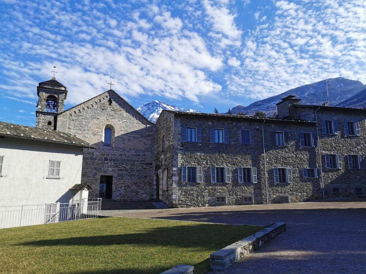 Near Villa Monastero And Castello Di Vezio Varenna Exterior photo